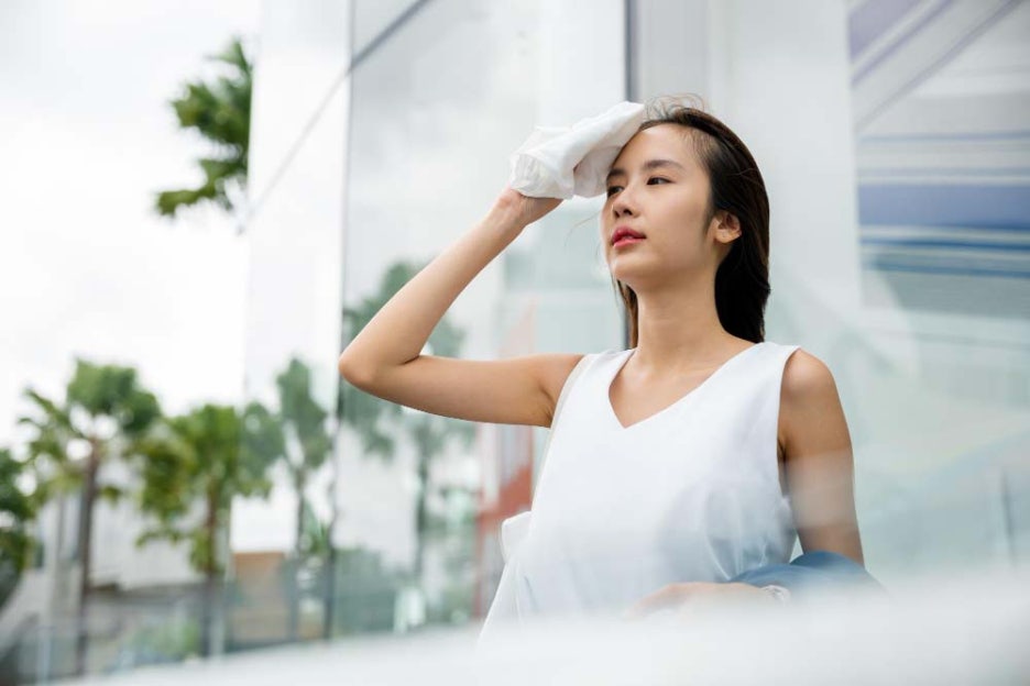 땀이 너무 많이 나요 원인 다한증 자가진단 치료방법은? 관련 이미지 2