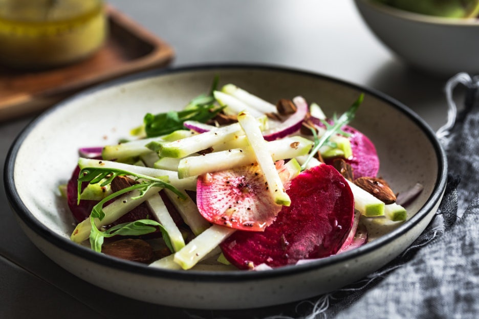 A Complete Guide to Kohlrabi Benefits: Things You Must Know Before Eating It image 2