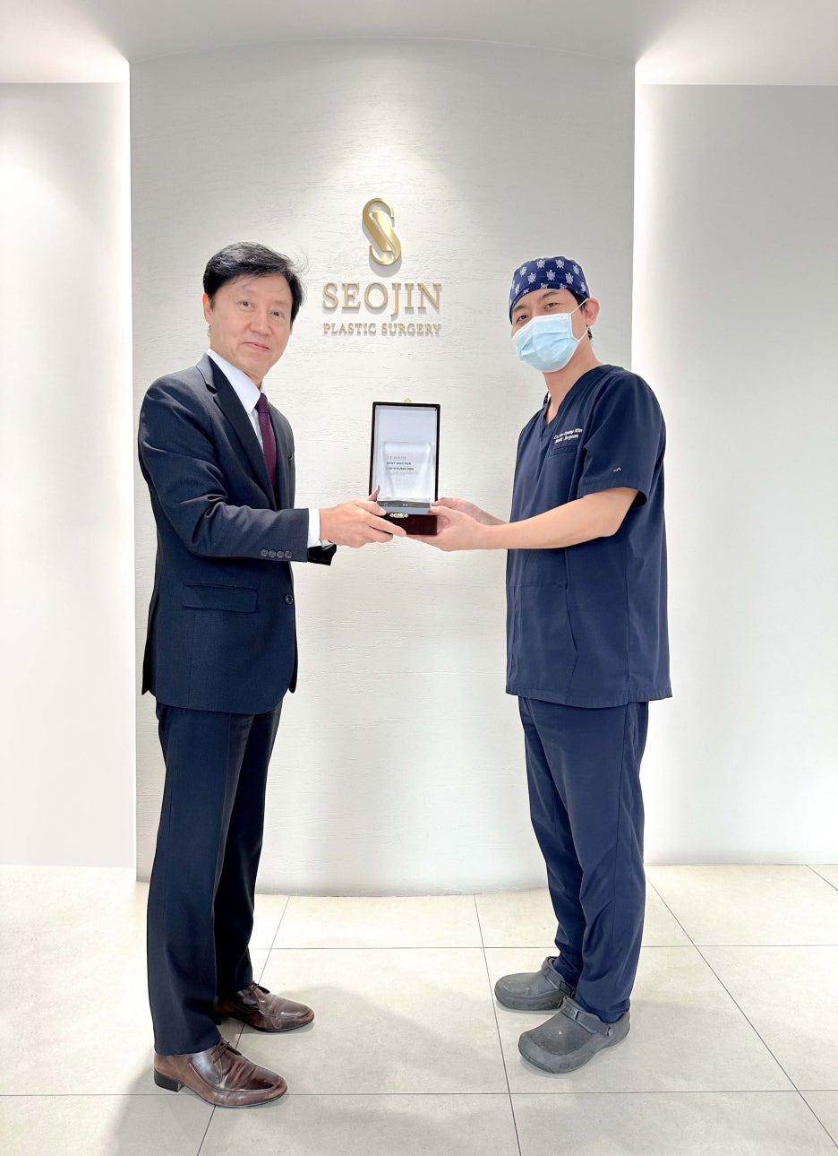 서진성형외과 가슴보형물 모티바 누워도 자연스러운 모습 관련 이미지 20