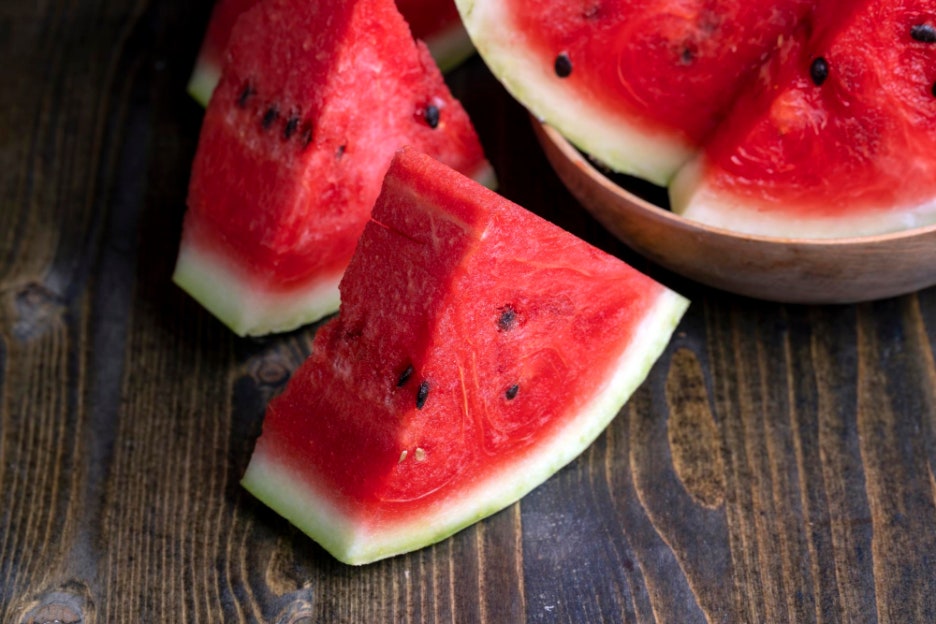 What Are the Nutritional Components, Benefits, and Side Effects of Watermelon? image 5