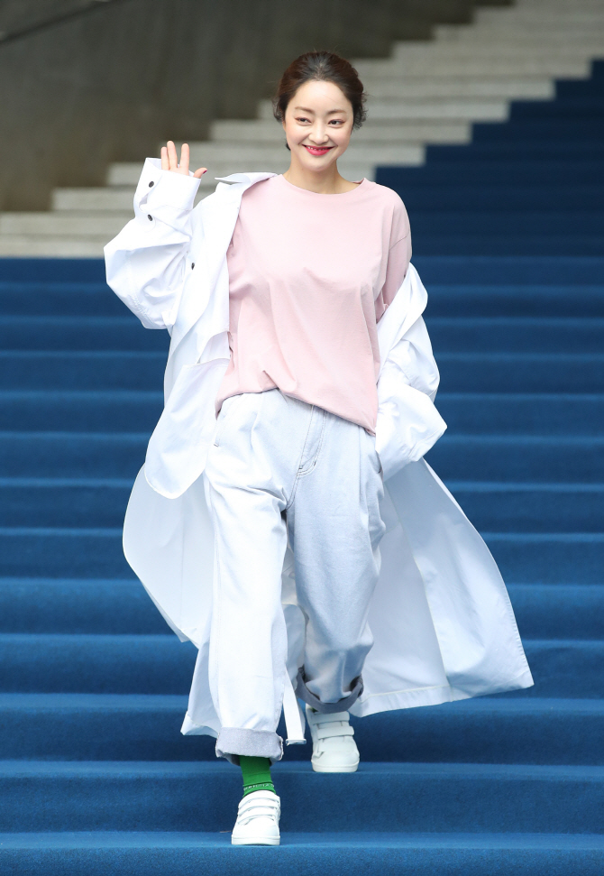 배우 서효림 김수미 아들 정명호와 결혼, 임신 소식까지 화제 관련 이미지 3