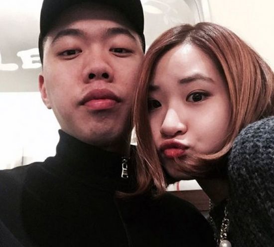 래퍼 비와이 결혼, 여자친구와 관련 이미지 4