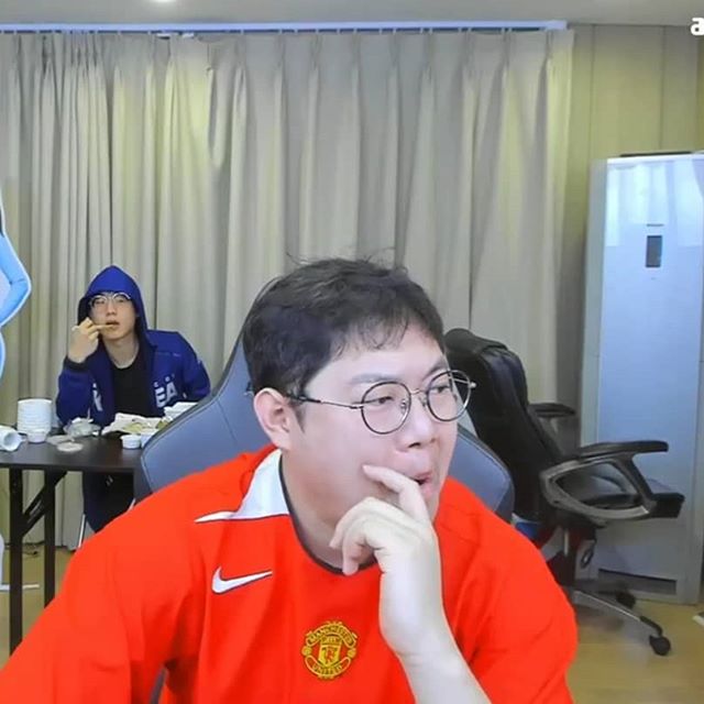 BJ감스트, 생방송중 괴한 침입! 관련 이미지 4
