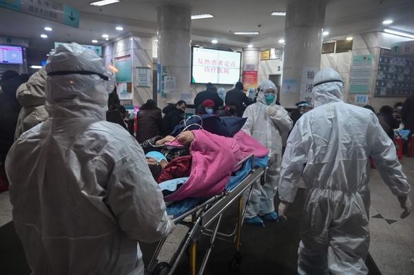 우한 폐렴, 사망자 425명.. 관련 이미지 3