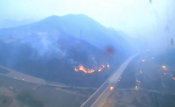 안동 산불 근황, 바람타고 확산중!(영상) 관련 이미지 3