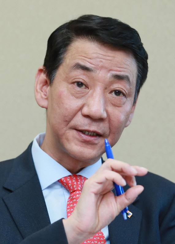 금융투자협회장 권용원 사망, 죄책감에 자택서 극단적 선택 관련 이미지 8