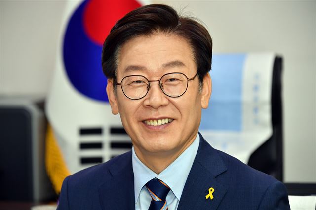 이재명, 관련 이미지 1