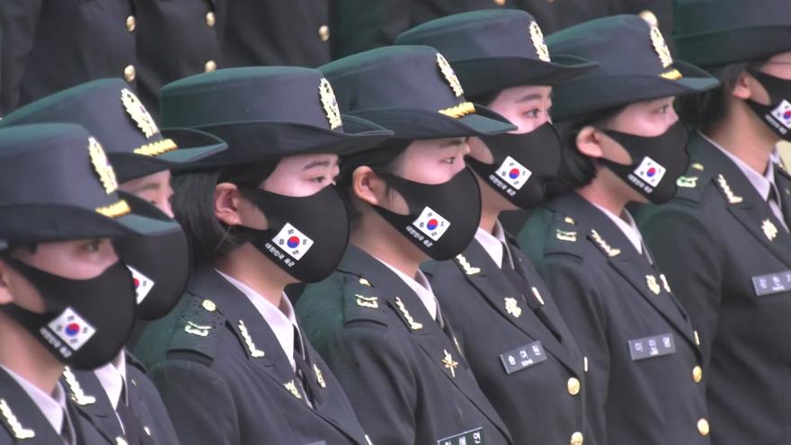 여군 부사관, 단체 관련 이미지 1