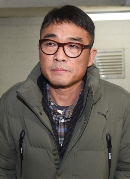 성폭행 의혹, 김건모 경찰 출석.. 관련 이미지 1