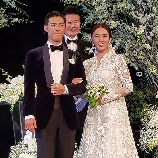 가수 강남 이상화와 결혼, 강남 집안 아버지 화제 관련 이미지 2