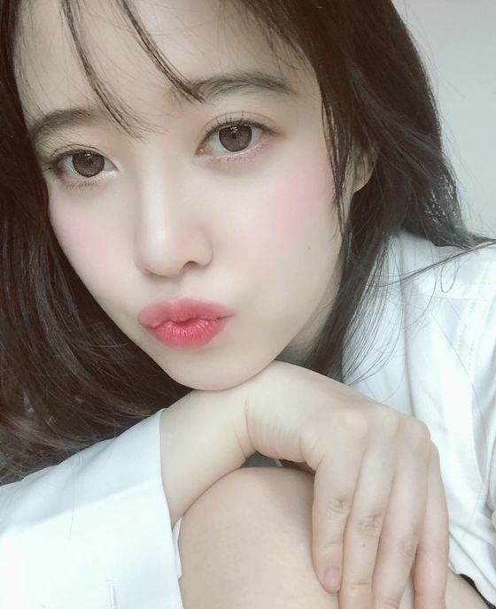 배우 구혜선, HB엔터 전속 관련 이미지 2