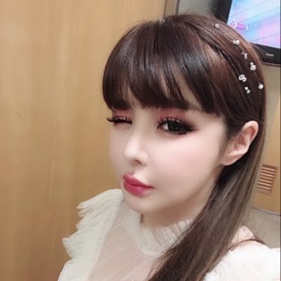 2NE1 박봄, 달라진 모습.. 재결합 원한다? 관련 이미지 2
