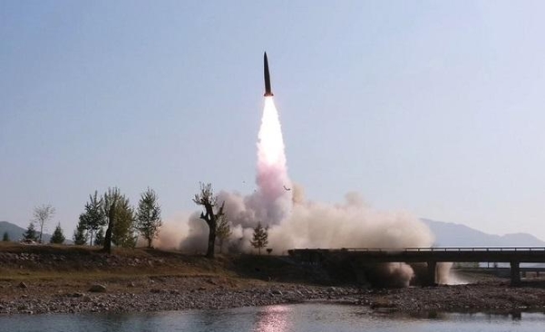 오늘자 북한 미상 발사체 2개 발사, 벌써 10번째 대위기 관련 이미지 4