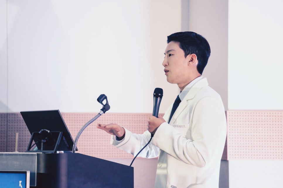 Hapjeong Dermatology: Male Beard Laser Hair Removal Effectiveness, Interval, and How Many Sessions Are Needed? image 8