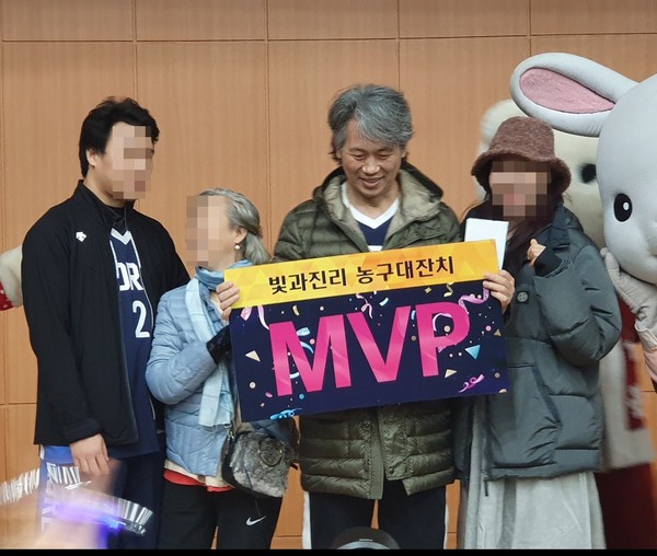 빛과진리교회, 관련 이미지 6