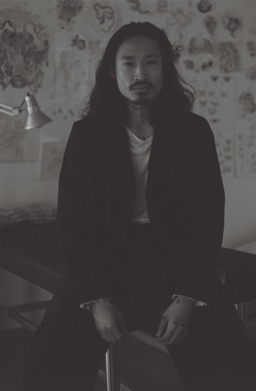 트와이스 채영 열애설, 타투이스트 관련 이미지 10