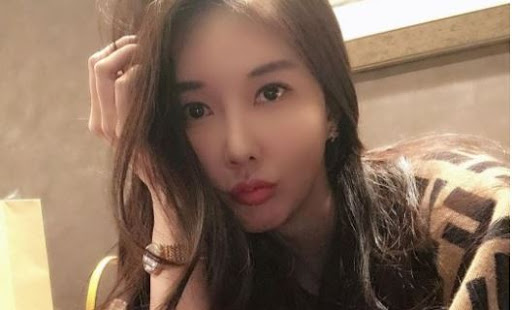 장미인애 인스타, 정부 비판 욕설 논란.. 관련 이미지 1