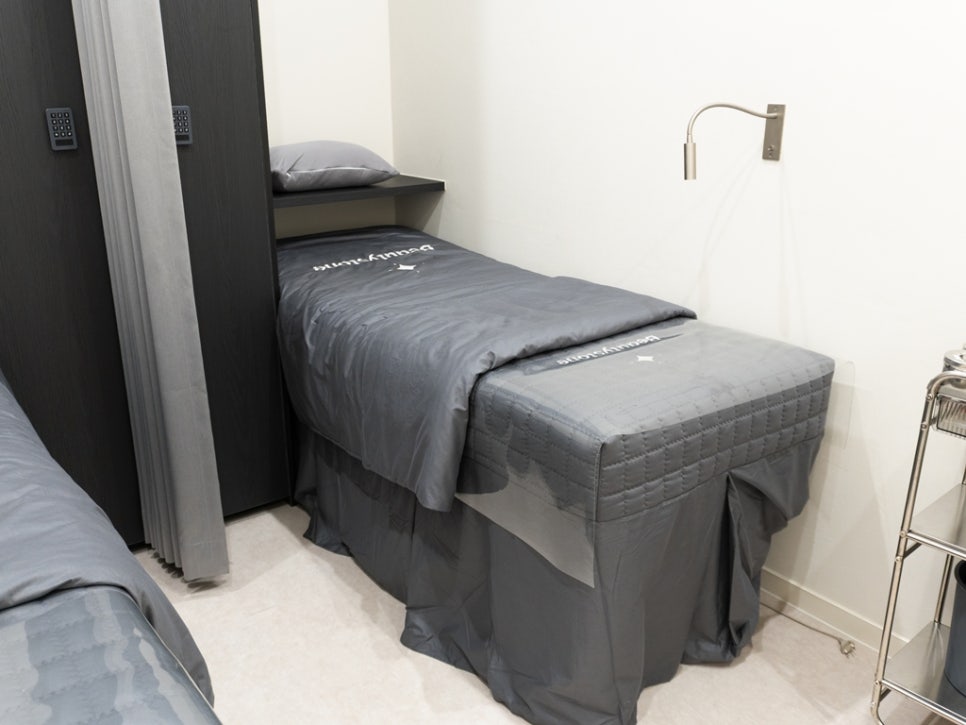 발산 피부과 턱끝필러, 원장이 처음부터 끝까지 직접 설명합니다 관련 이미지 6