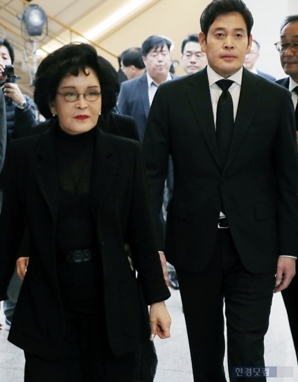 백종원 약속, 정용진 부회장 관련 이미지 1