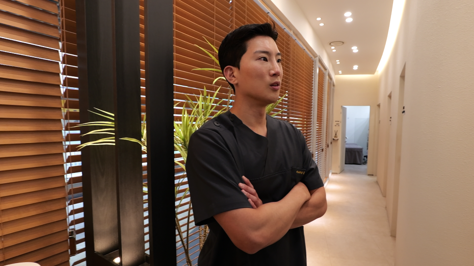 승모근 보톡스, 어깨 뼈 문제가 아니었어요 &mdash; 원장이 직접 설명합니다 관련 이미지 5