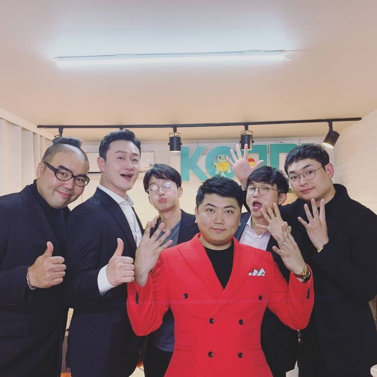 그룹 마흔파이브, 셀럽파이브 표절논란 우리가 먼저다 관련 이미지 1