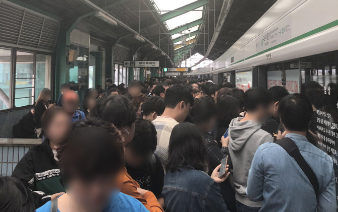 지하철 파업, 무기한 전면파업 돌입 오늘 9시부터 1,3,4호선 KTX 피해 예상 관련 이미지 2