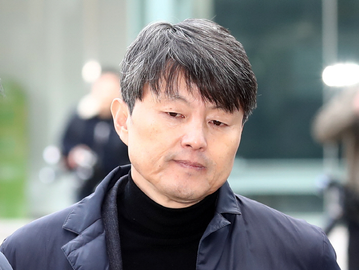 청와대 압수수색, 유재수 전 부시장 감찰 중단 의혹 관련 이미지 1