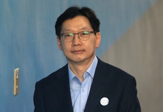 김경수 지사, 9월 관련 이미지 2