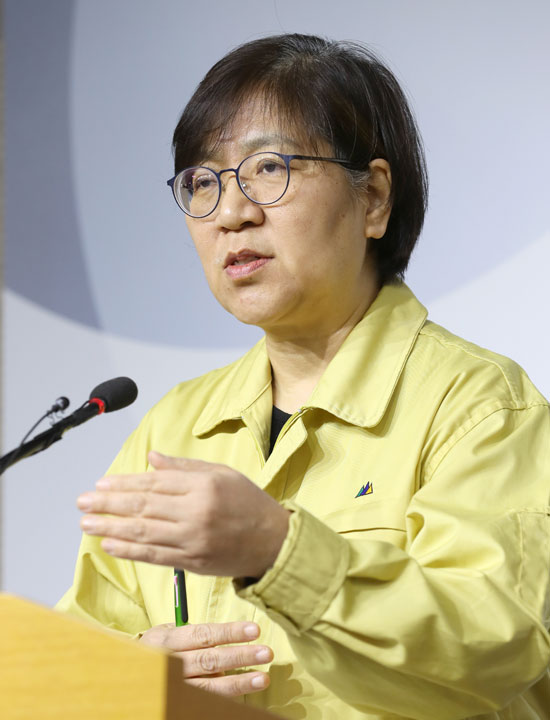 정은경 질병관리본부장, 미국 의학지에 콜센터 관련 이미지 2