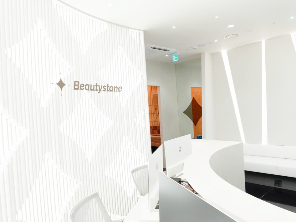 Why Skins Botox at Hapjeong Dermatology Is a Waste to Skip image 9