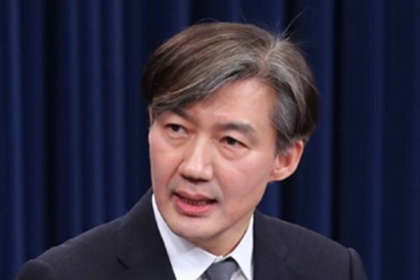 청와대, 조국 후보는 문제가 없다, 법무부 장관 임명 확고의지 관련 이미지 2