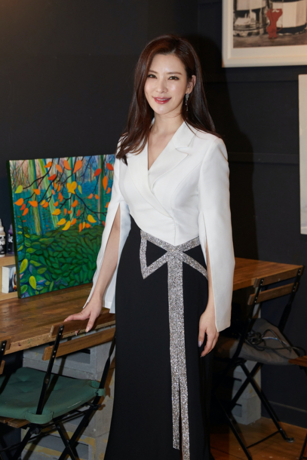 뮤지컬 배우 정선아, 1살 관련 이미지 2
