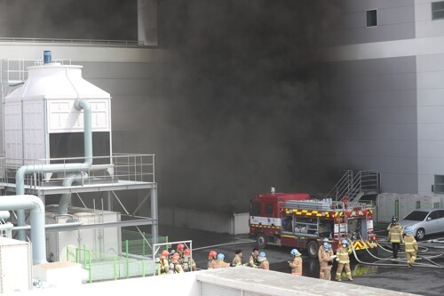 용인 양지물류센터 화재, 69명 중 관련 이미지 2