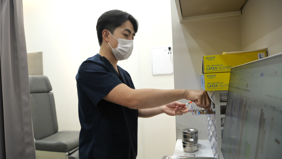 발산 피부과 턱끝필러, 원장이 처음부터 끝까지 직접 설명합니다 관련 이미지 2