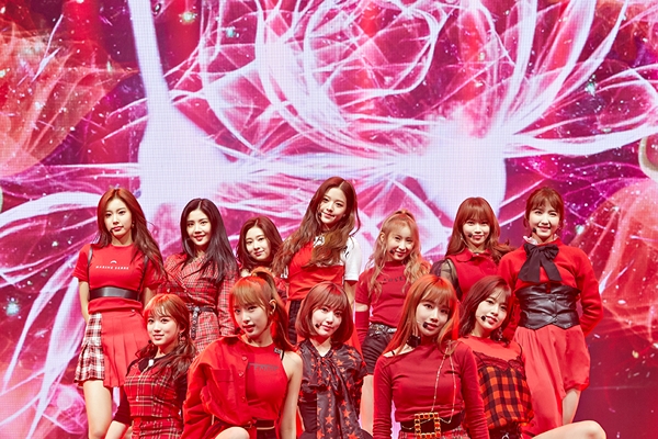 아이즈원 투표조작,앨범 출시 방송 불투명 불쌍한 미야자키 미호 관련 이미지 2