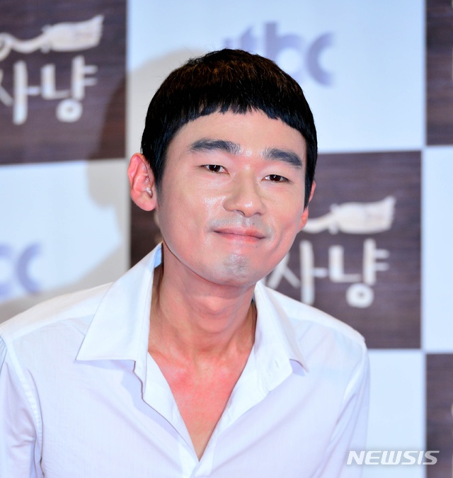 나혼자 산다, 허지웅 악성림프종 완쾌 집과 차 공개 최신 근황 건강한 모습 관련 이미지 5