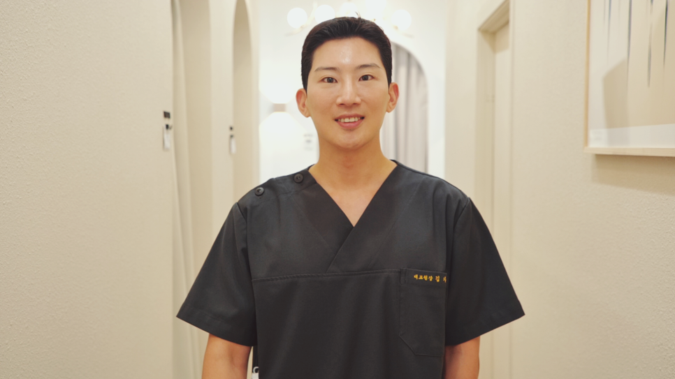 Hapjeong Dermatology: Male Beard Laser Hair Removal Effectiveness, Interval, and How Many Sessions Are Needed? image 12