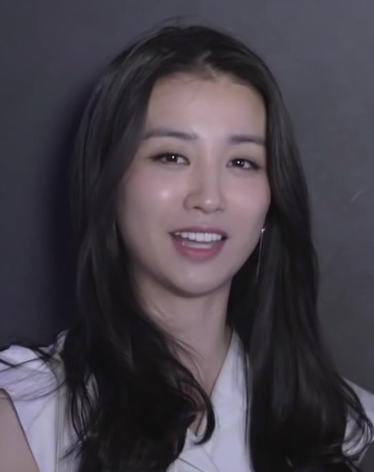 배우 박하선 동생 사망, 원인 심장마비 슬픔 속 발인 관련 이미지 2