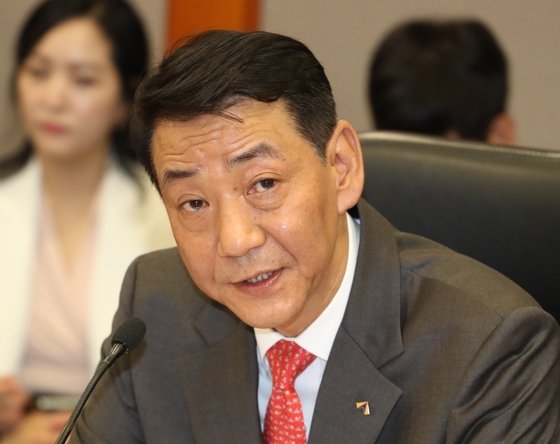 금융투자협회장 권용원 사망, 죄책감에 자택서 극단적 선택 관련 이미지 6