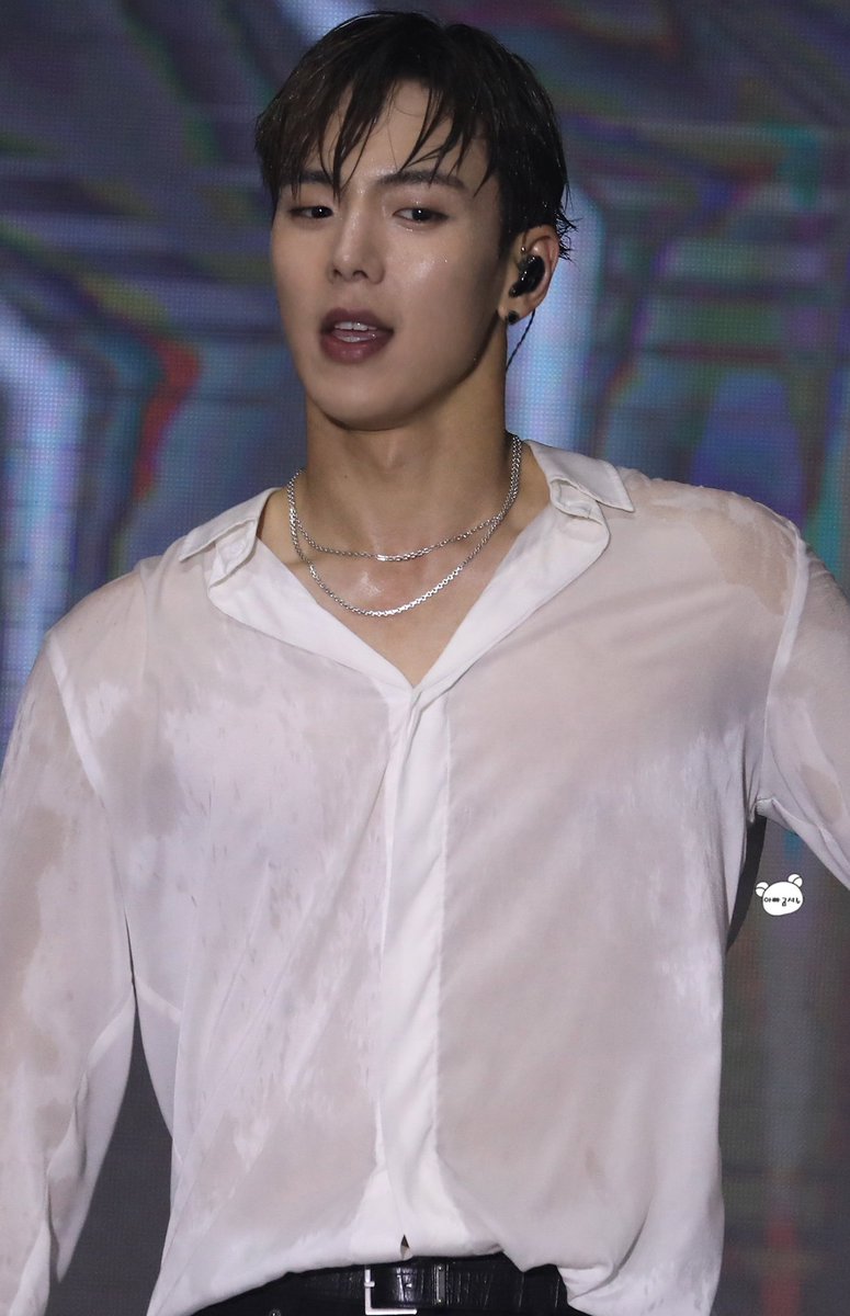 몬스타엑스 셔누, 유부녀와 불륜? 과연 어떤 일이 있었던걸까 관련 이미지 3