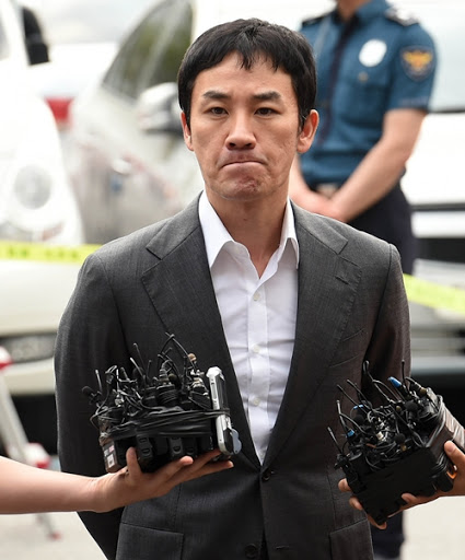 배우 엄태웅, 관련 이미지 2