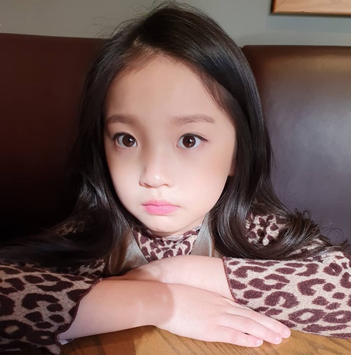 배우 구사랑, 고양이 학대논란..던지고 관련 이미지 1