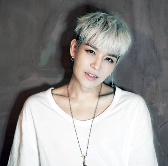 가수 강성훈, 관련 이미지 6