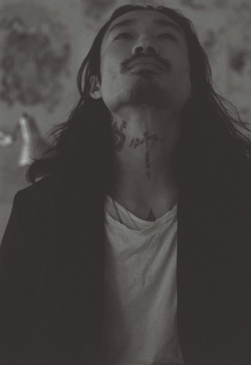 트와이스 채영 열애설, 타투이스트 관련 이미지 8