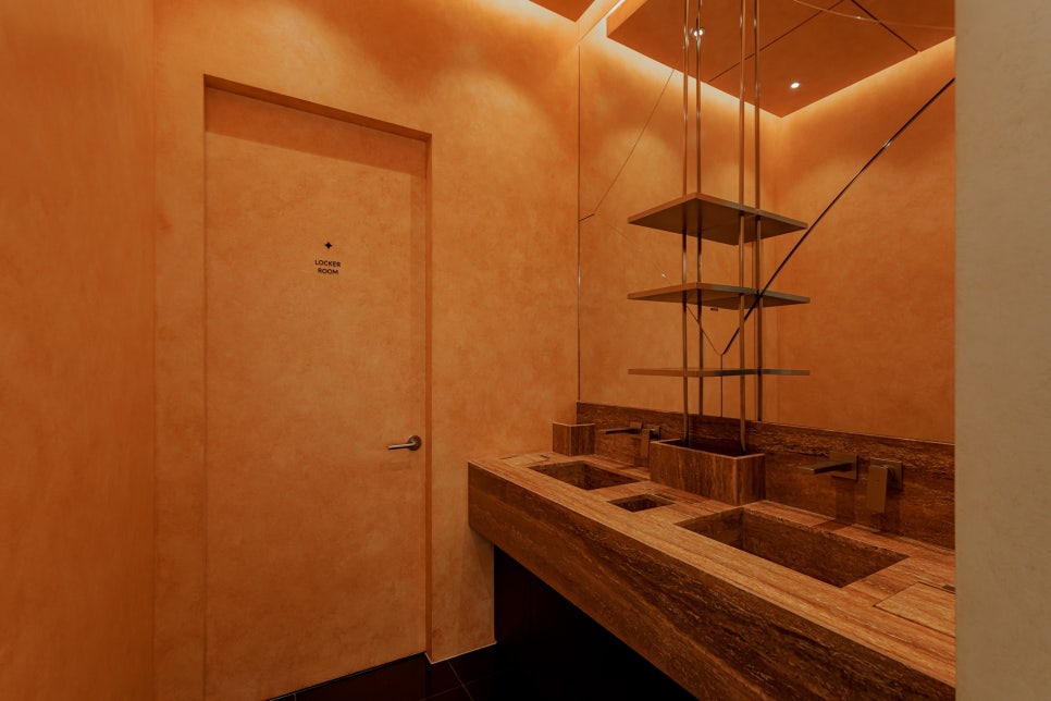 합정 피부과, 어떤 시술이 내 얼굴에 맞을까? 관련 이미지 5