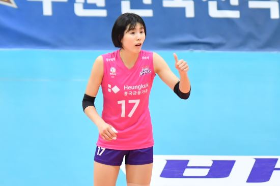 미녀 배구선수 이재영, 무릎부상.. 외모 화제! 관련 이미지 4