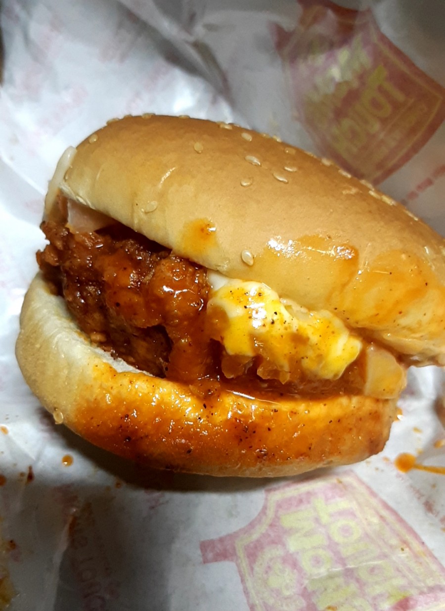 맘스터치, 관련 이미지 3