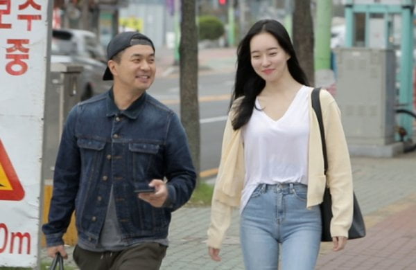 정준 김유지 교제 30일, 연애의맛에서 수위높은 수중키스 화제 관련 이미지 1