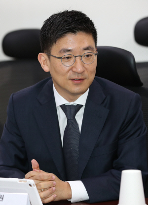 한국당 3선 김세연 의원, 돌연 불출마 선언 화제 관련 이미지 5