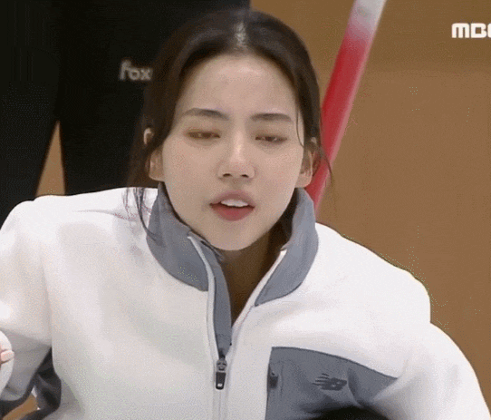 컬링선수 송유진, 한예슬 뺨치는 외모 화제!(영상) 관련 이미지 3